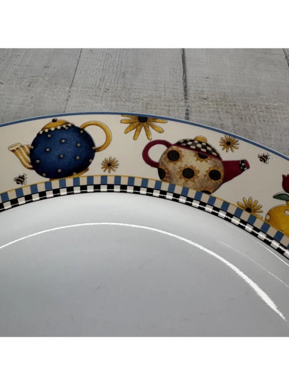 1998 Sakura Debbie Mumm TEAPOTS Various Cups Stoneware Dinner Plates Set of 2